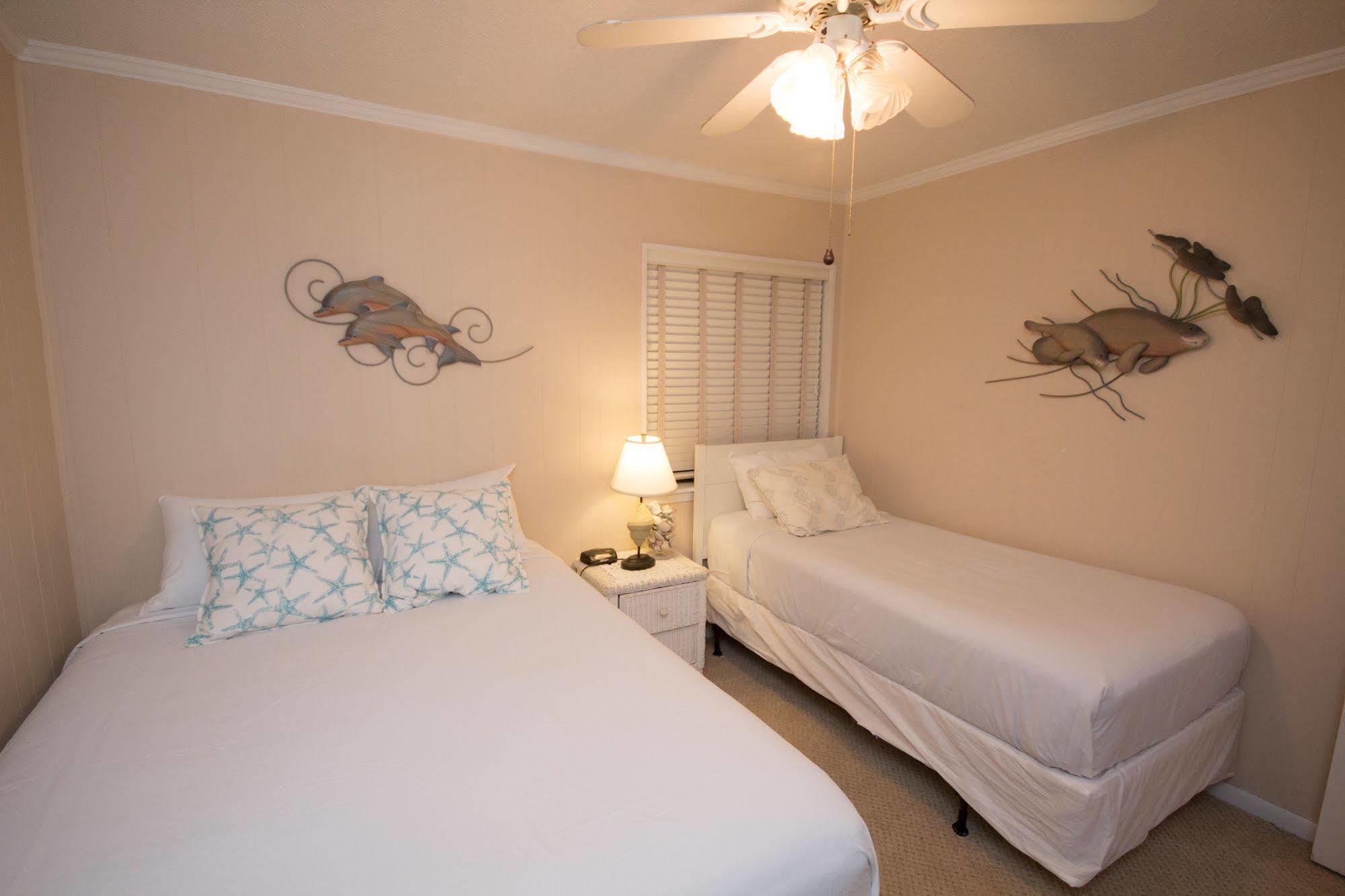 מירטל ביץ' Ocean Forest Villas מראה חיצוני תמונה